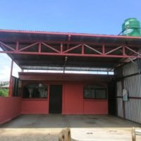 Se vende casa en rincon de cacao son 311 metros cuadrados ₡36.000.000 Alajuela